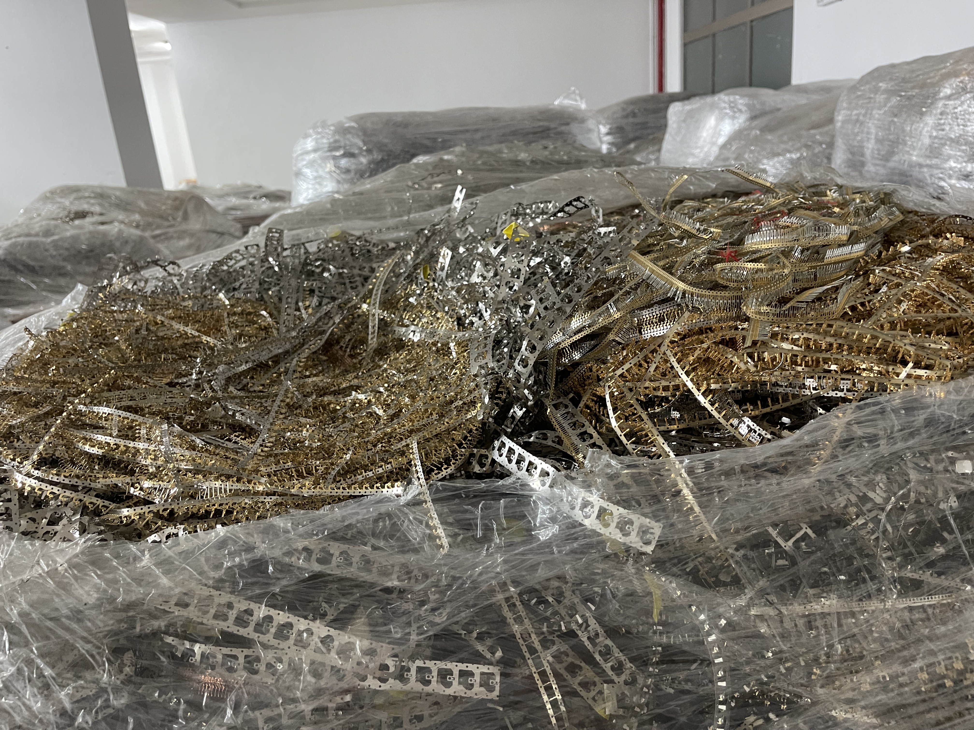 现货贵金属(现货贵金属交易)