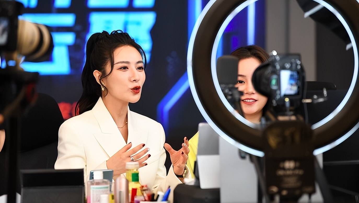 现货直播(现货直播间喊单)